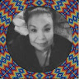 Meet your Posher, Dina